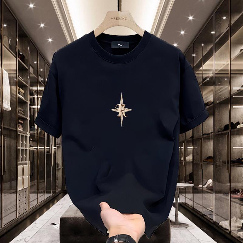 Four-pointed star printed T-shirt