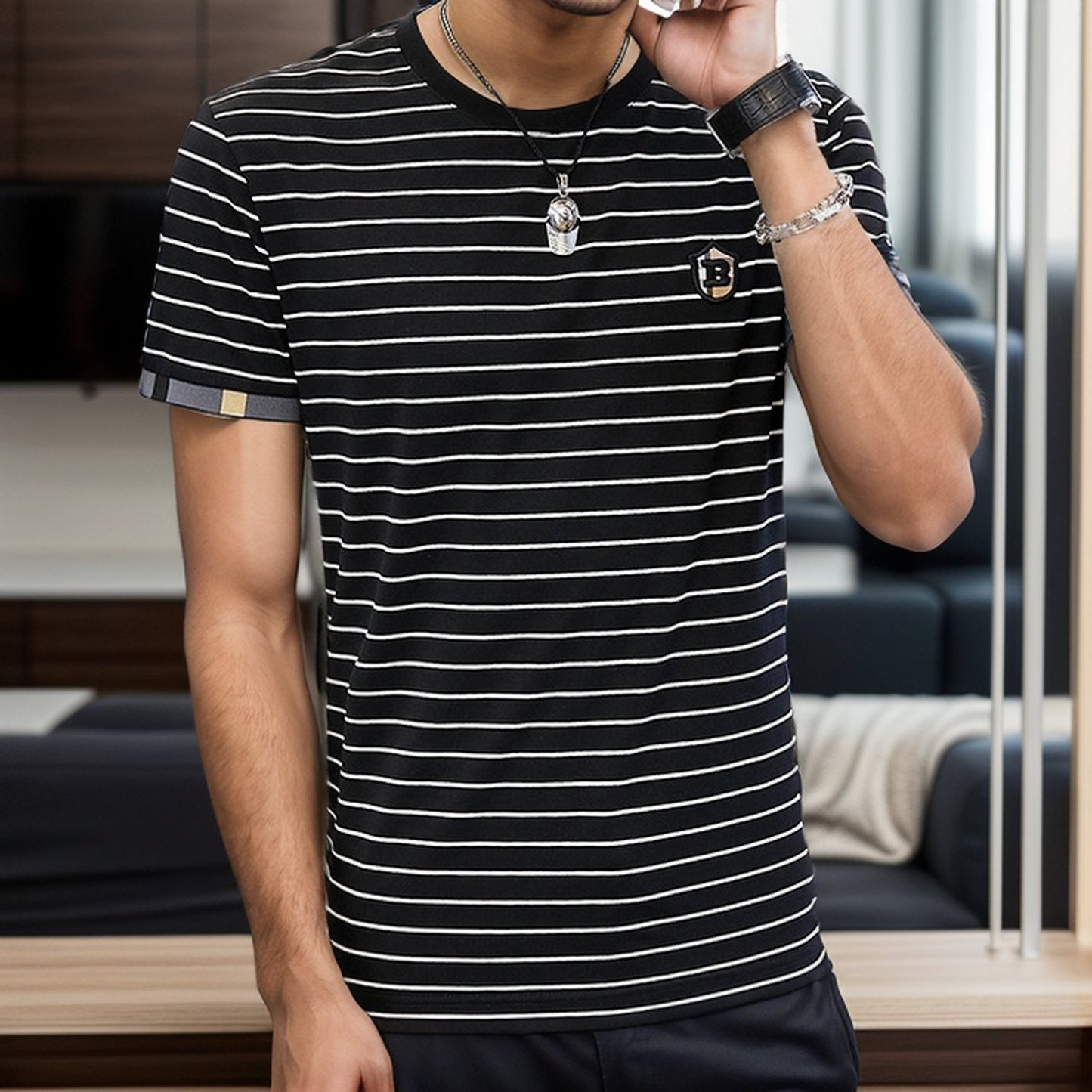 Horizontal striped stretch T-shirt